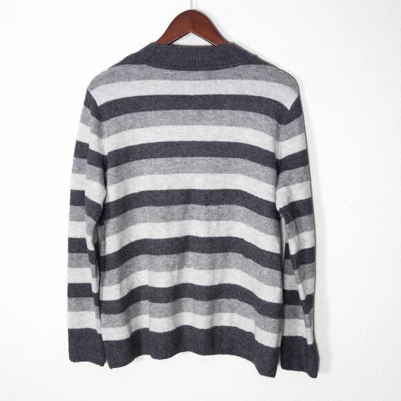 Halogen Women’s Sweater Soft Glam Holiday Grey Stripe Sequin Knit Stretch XXL - Picture 2 of 10